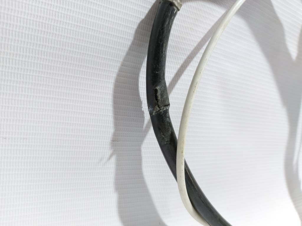 Passat s Трос гальма стоянки лівий/правий Volkswagen Passat S 2012-2020 561609721A Volkswagen Passat S 10