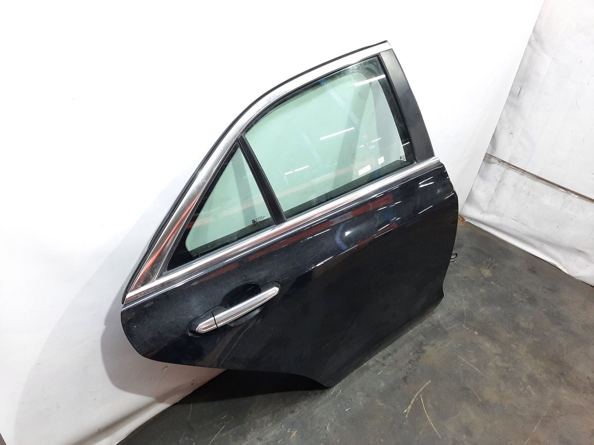 Ats Двері задні права в зборі Cadillac ATS 2013-2018 84007418 Cadillac ATS 12