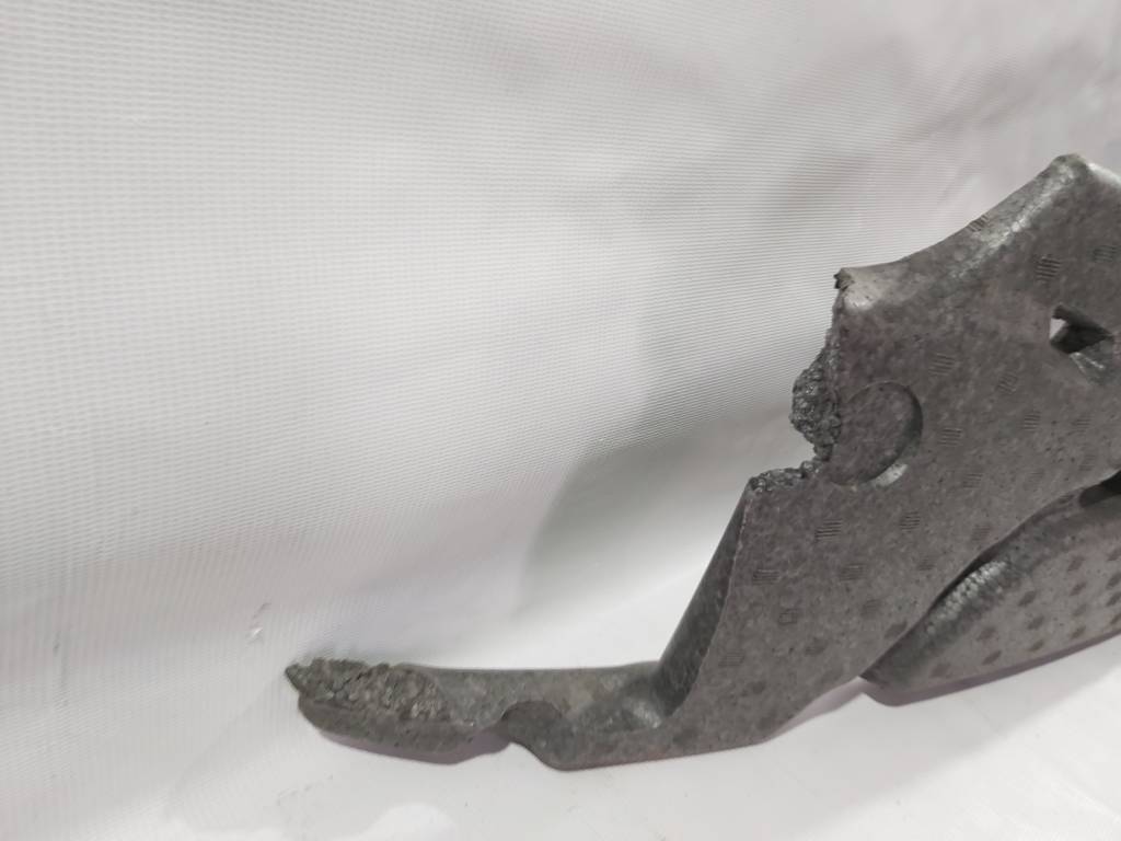 Forte koup Абсорбер переднього бампера Kia Forte Koup 2010-2013 865201M300 Kia Forte Koup 4