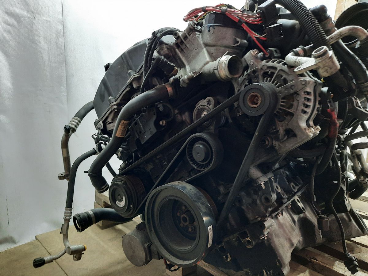 5 series Двигатель утоплен BMW 5 series 2011 N52F10300 BMW 5 series 15