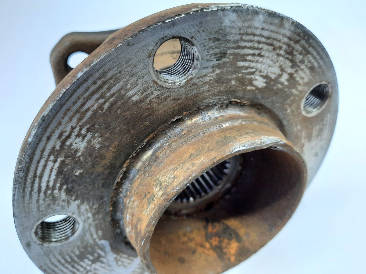 5 series Ступица задняя левая/правая BMW 5 series 2010-2017 33006867806 BMW 5 series 3