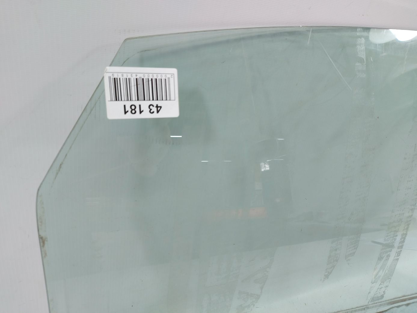 Sentra Скло дверей задньої правої Nissan Sentra 2013-2019 823003SG0A Nissan Sentra 5