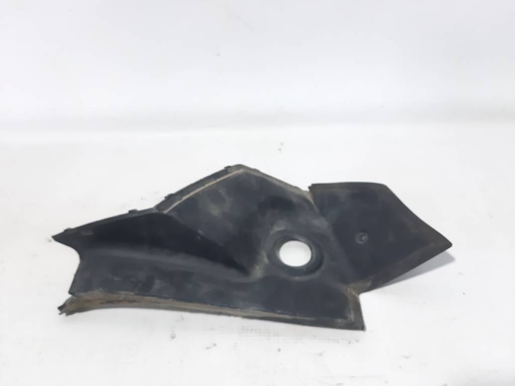 Volt Накладка фонаря заднего левая Chevrolet Volt 2011-2015 22745413 Chevrolet Volt 7