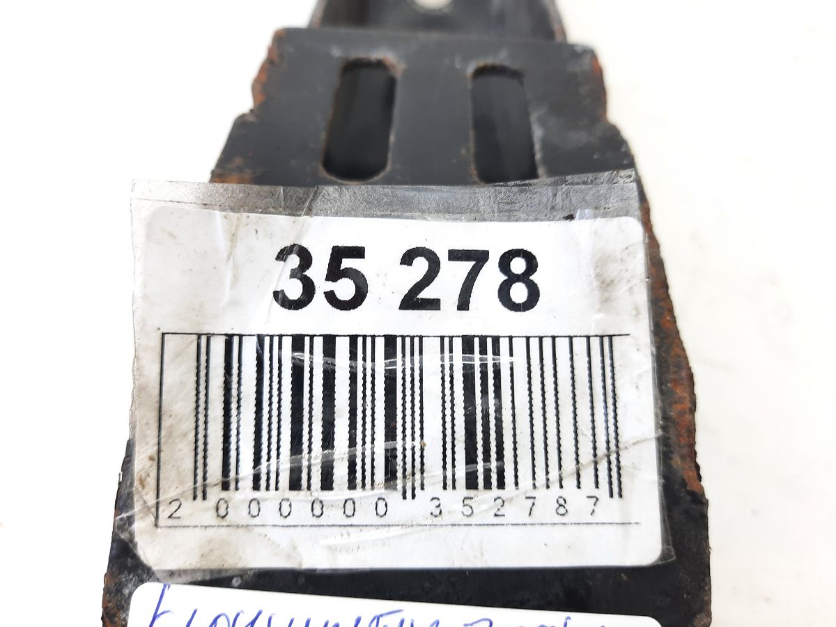 Ats Кронштейн задней подвески Cadillac ATS 2013-2019 84034727 Cadillac ATS 12