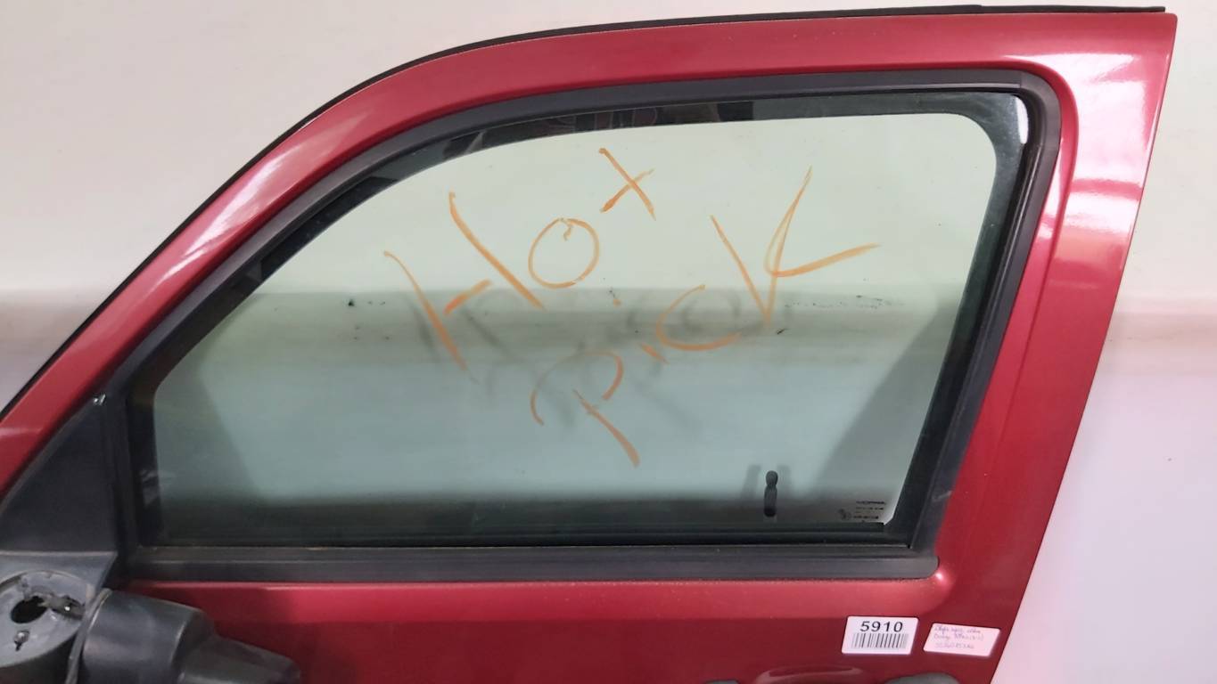 Nitro Дверь передняя левая Dodge Nitro 2009-2011 55360853AG Dodge Nitro 18