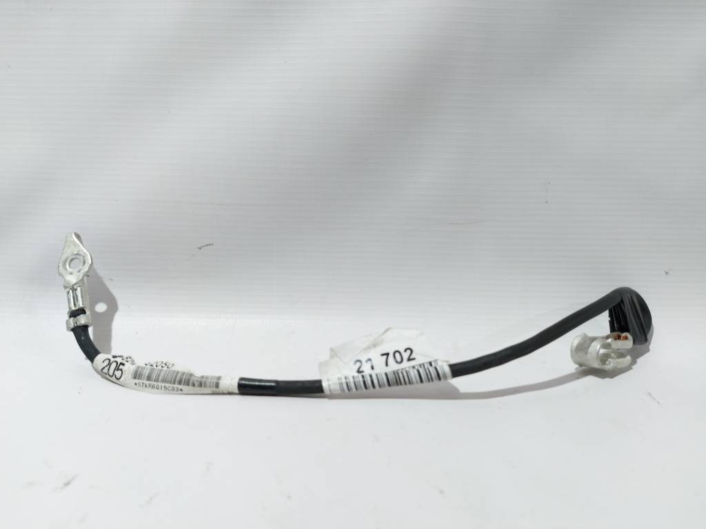 Prius c. Провід маси АКБ Toyota Prius C 2012 8216352050 Toyota Prius C