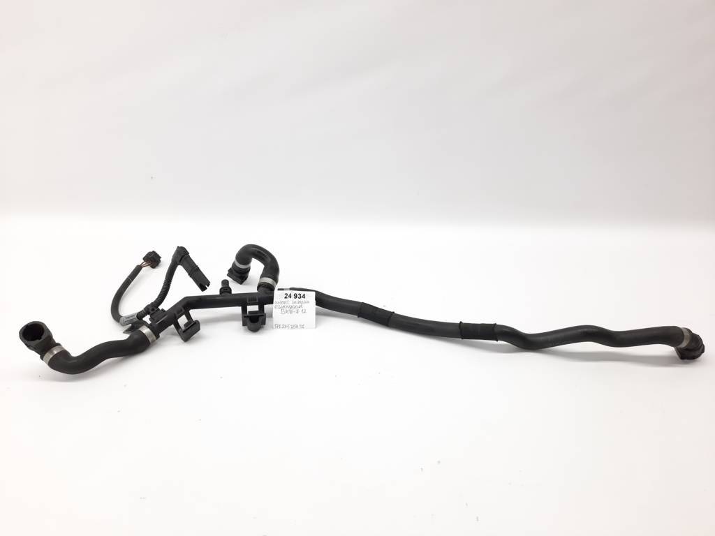 7 series. Шланг системи охолодження BMW 7 2012 17127575431 BMW 7