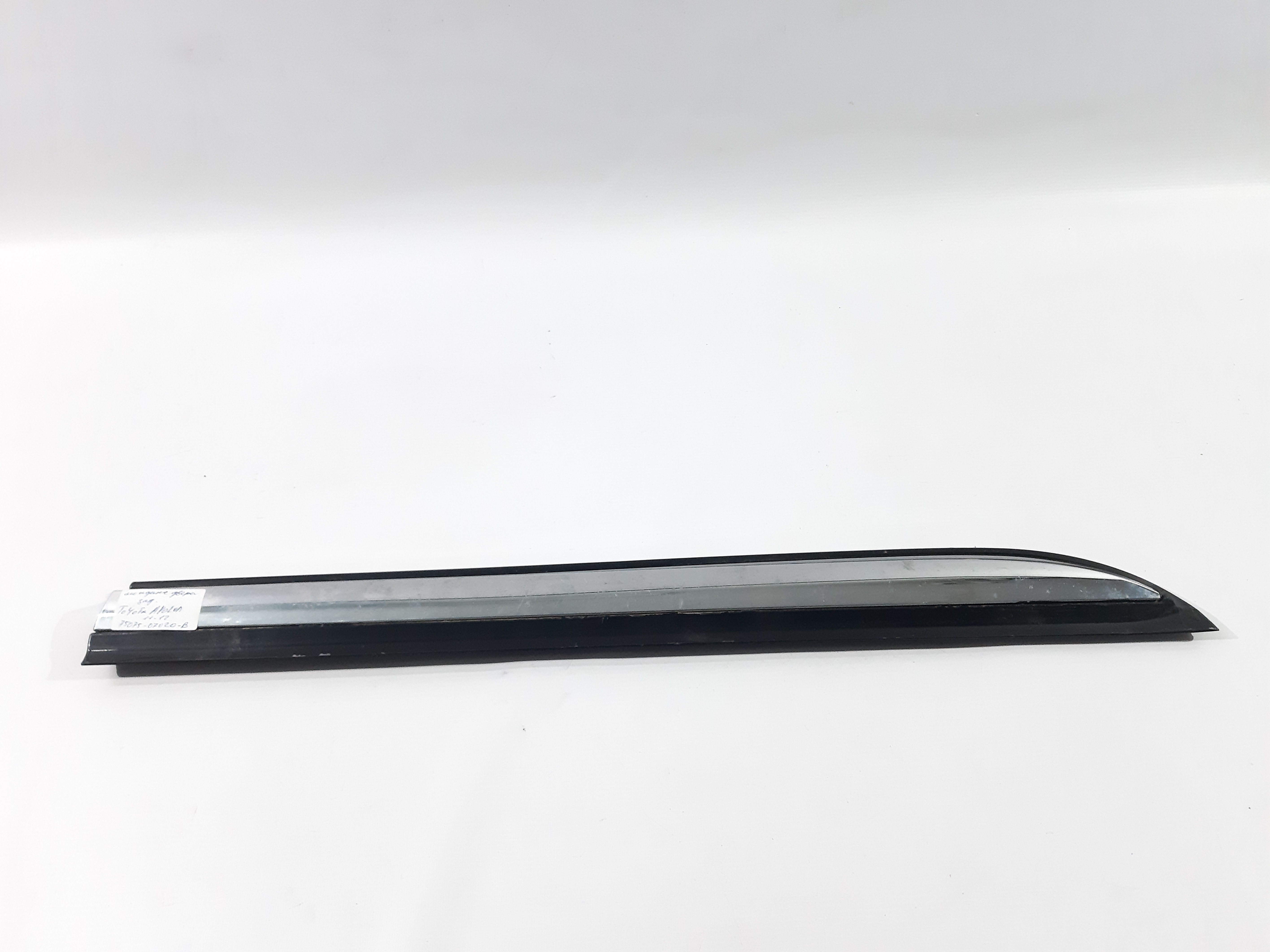 Avalon. Молдинг двери задней правой Toyota Avalon 2011-2012 7507507020B0 Toyota Avalon