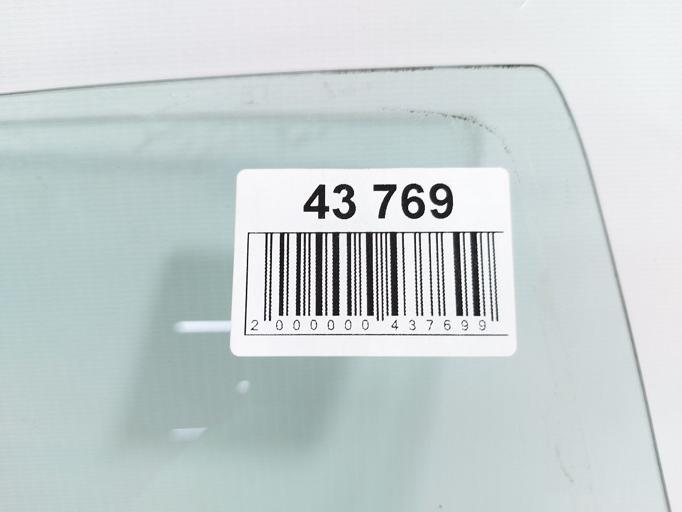 Altima Скло дверей задньої правої Nissan Altima 2013-2018 823009HT0A Nissan Altima 5