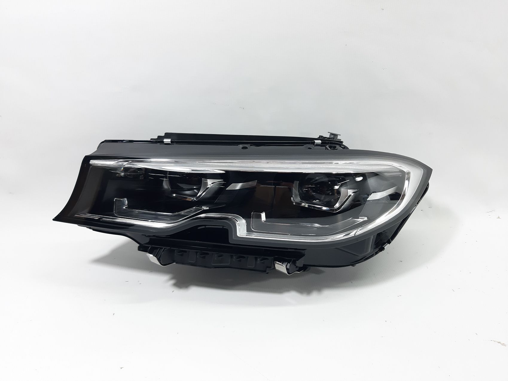 Фари головного світла. Фара передня ліва BMW 3 2019-2023 63118496159 BMW 3 Фари головного світла. Фара передня ліва BMW 3 2019-2023 63118496159 BMW 3