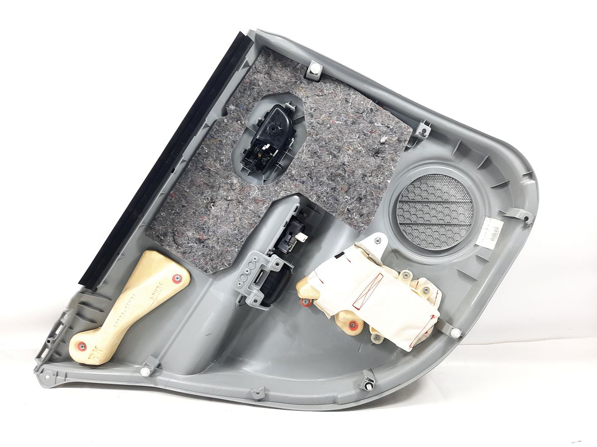 Prius Карта двери задней правой Toyota Prius 2012-2014 6763052M30B0 Toyota Prius 3