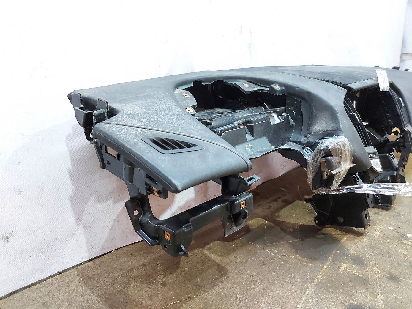 Ats Каркас торпеды (пластик) Cadillac ATS 2013-2019 23308034 Cadillac ATS 18