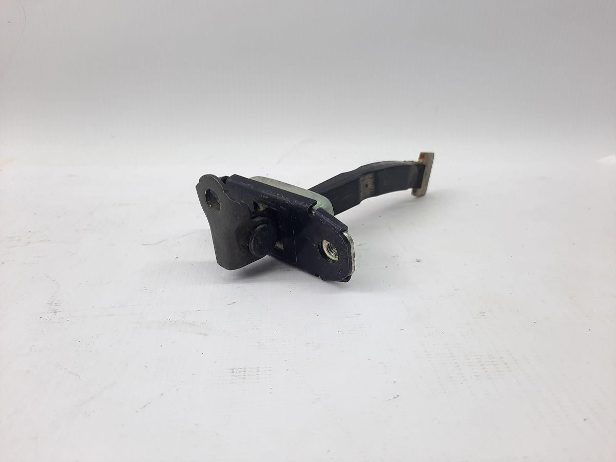 Forte Обмежувач дверей задньої лівої Kia Forte 2014-2018 79480A7000 Kia Forte 2