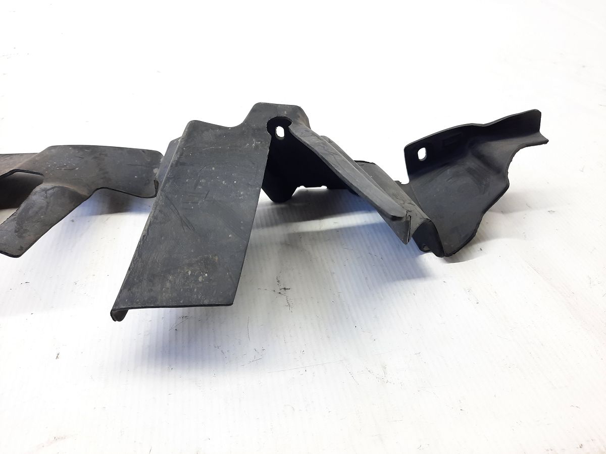 Grand caravan Пильовик радіатора правий Dodge Grand Caravan 2008-2020 4677910AA Dodge Grand Caravan 11 Grand caravan Пильовик радіатора правий Dodge Grand Caravan 2008-2020 4677910AA Dodge Grand Caravan 11