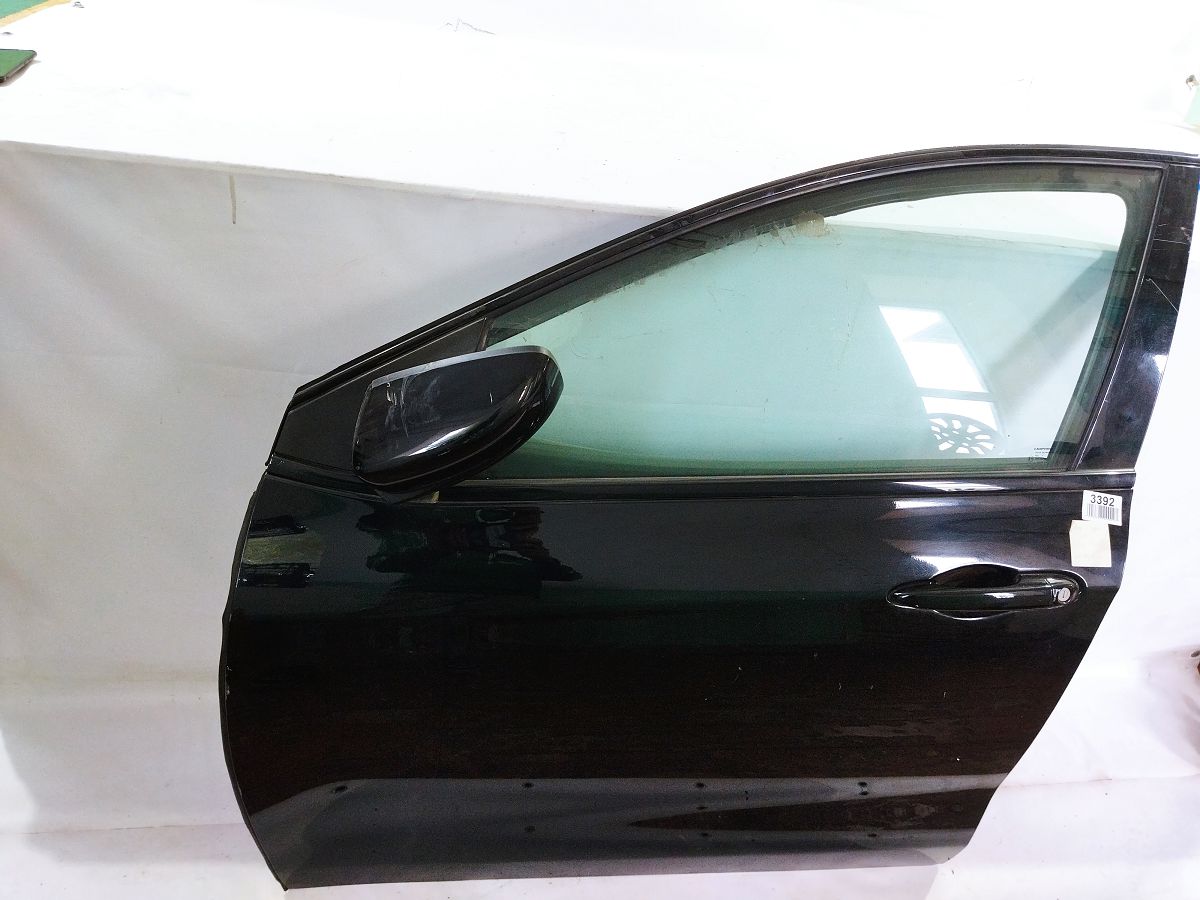 Dart Дверь передняя левая Dodge Dart 2012-2016 68158725AD Dodge Dart 29