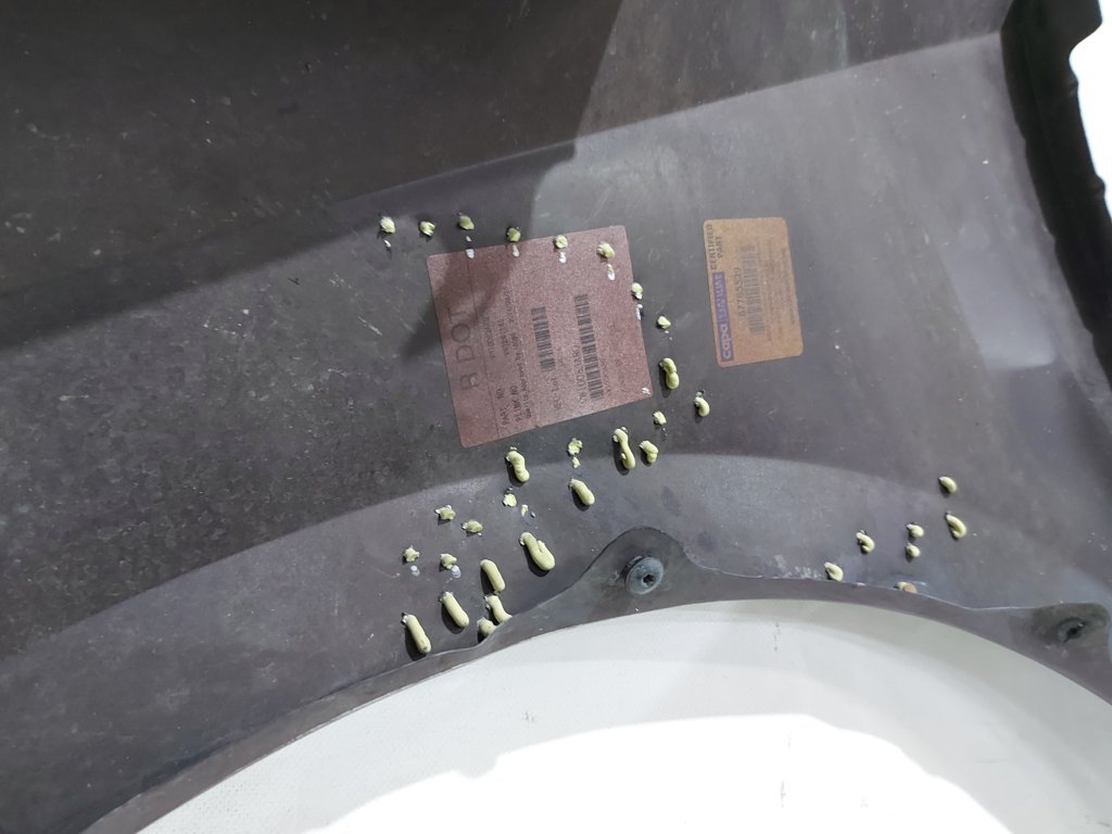 Passat s Крыло переднее правое (Тайвань) Volkswagen Passat S 2012-2015 561821022 Volkswagen Passat S 23