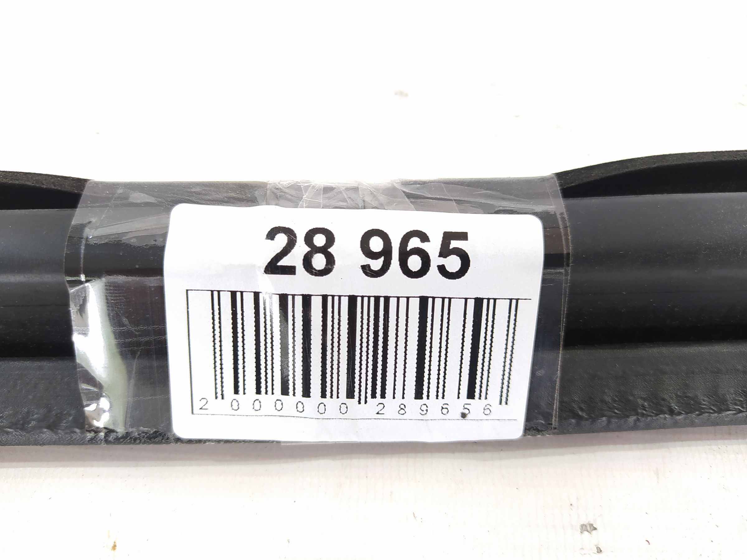 Cts Ущільнювач скла внутрішні двері передньої лівої Cadillac CTS 2008-2014 20828785 Cadillac CTS 3