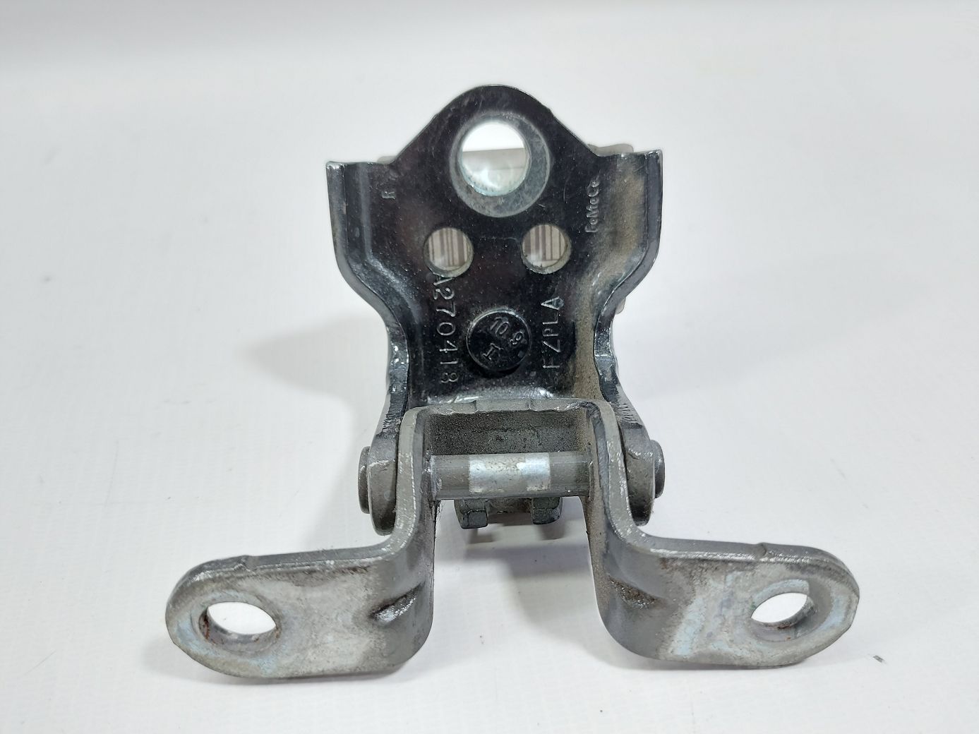 Fiesta Петля двері задньої правої нижня Ford Fiesta 2011-2019 G2BZ5426810A Ford Fiesta 3