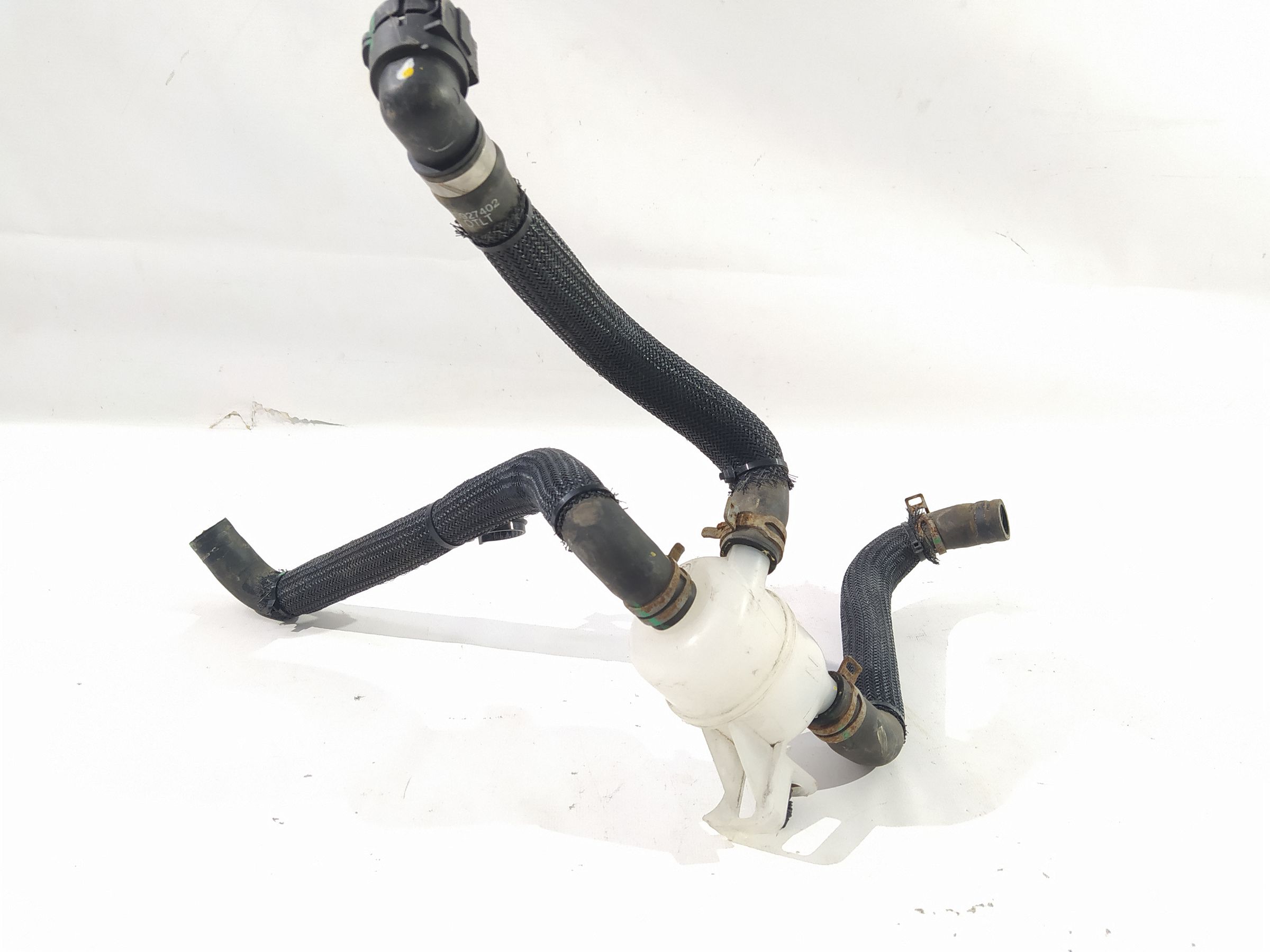 Volt Расширительный бачок электродвигателя Chevrolet Volt 2011-2019 20951983 Chevrolet Volt 9