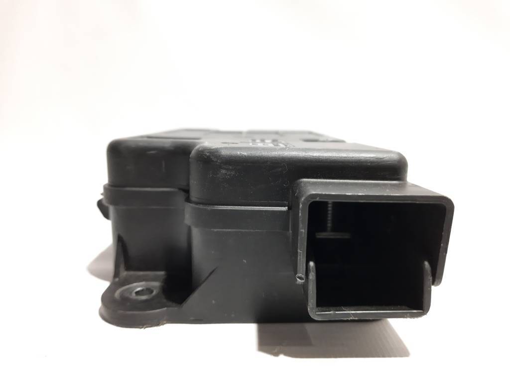 Passat s Клема АКБ плюсова Volkswagen Passat S 2012-2018 561937548 Volkswagen Passat S 6