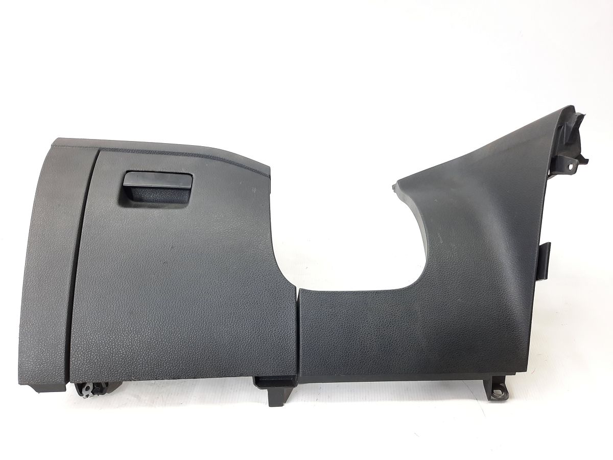 Passat s Накладка торпеди нижня ліва Volkswagen Passat S 2012-2015 561858365 Volkswagen Passat S 5