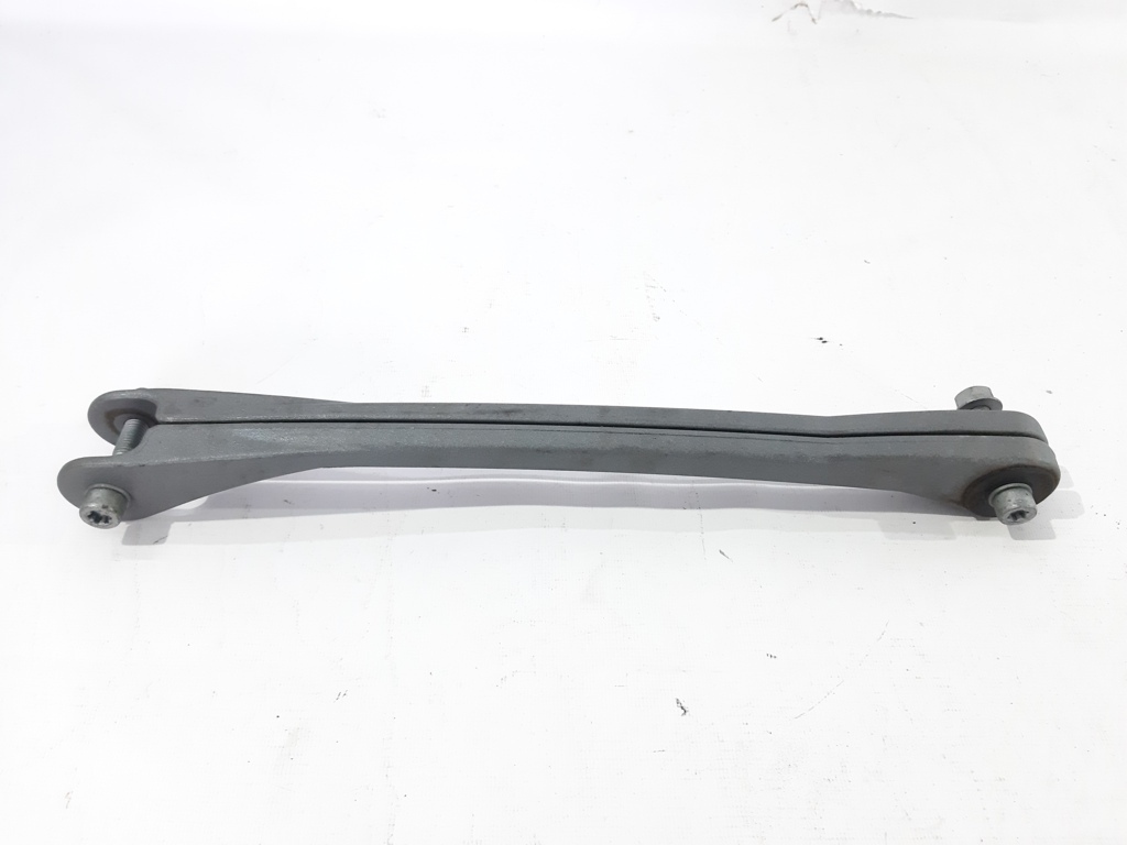 R 1200 r. Крепление маятника BMW R1200 R 2011-2014 33177716277 BMW R1200 R