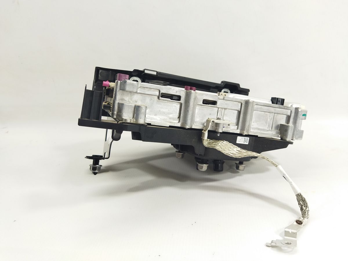 Model 3 Компьютер навигации (сертификатов нет, к WIFI не подключается) Tesla Model 3 2020-2024 168127100G Tesla Model 3 6