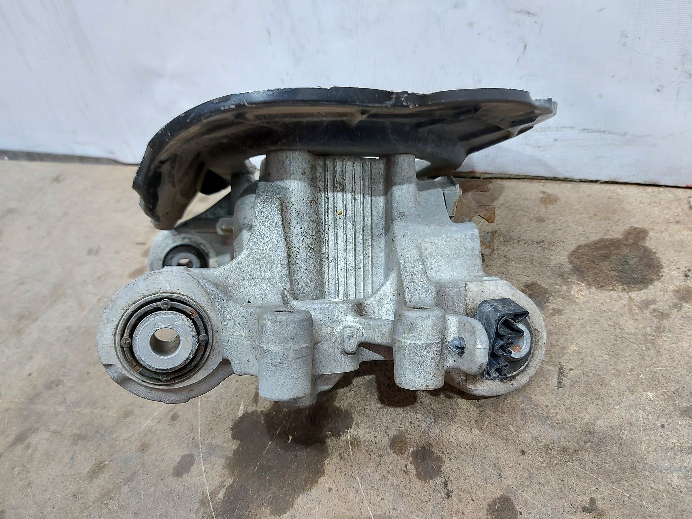 200 limited Поворотний кулак задній правий Chrysler 200 Limited 2015-2017 68200070AD Chrysler 200 Limited 24