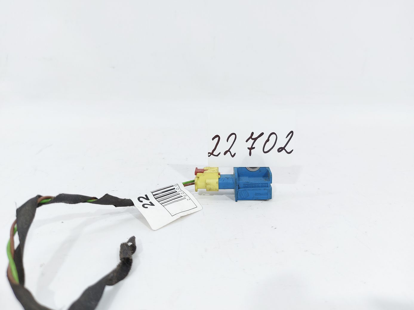 Passat Датчик удару Volkswagen Passat 2012-2015 5K0959351A Volkswagen Passat 2 Passat Датчик удару Volkswagen Passat 2012-2015 5K0959351A Volkswagen Passat 2