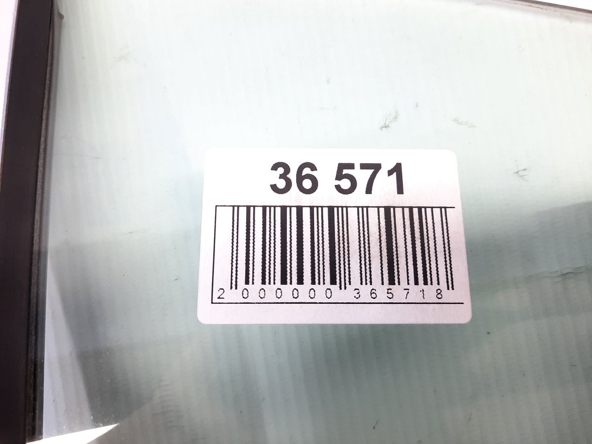 Passat cc Форточка двери задней левой Volkswagen Passat CC 2009-2017 3C8839613H Volkswagen Passat CC 5