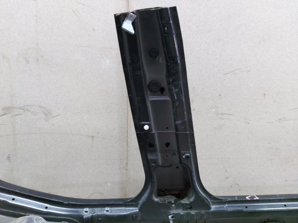 5 series Стійка центральна ліва (метал) BMW 5 series 2011-2016 41217240477 BMW 5 series 18