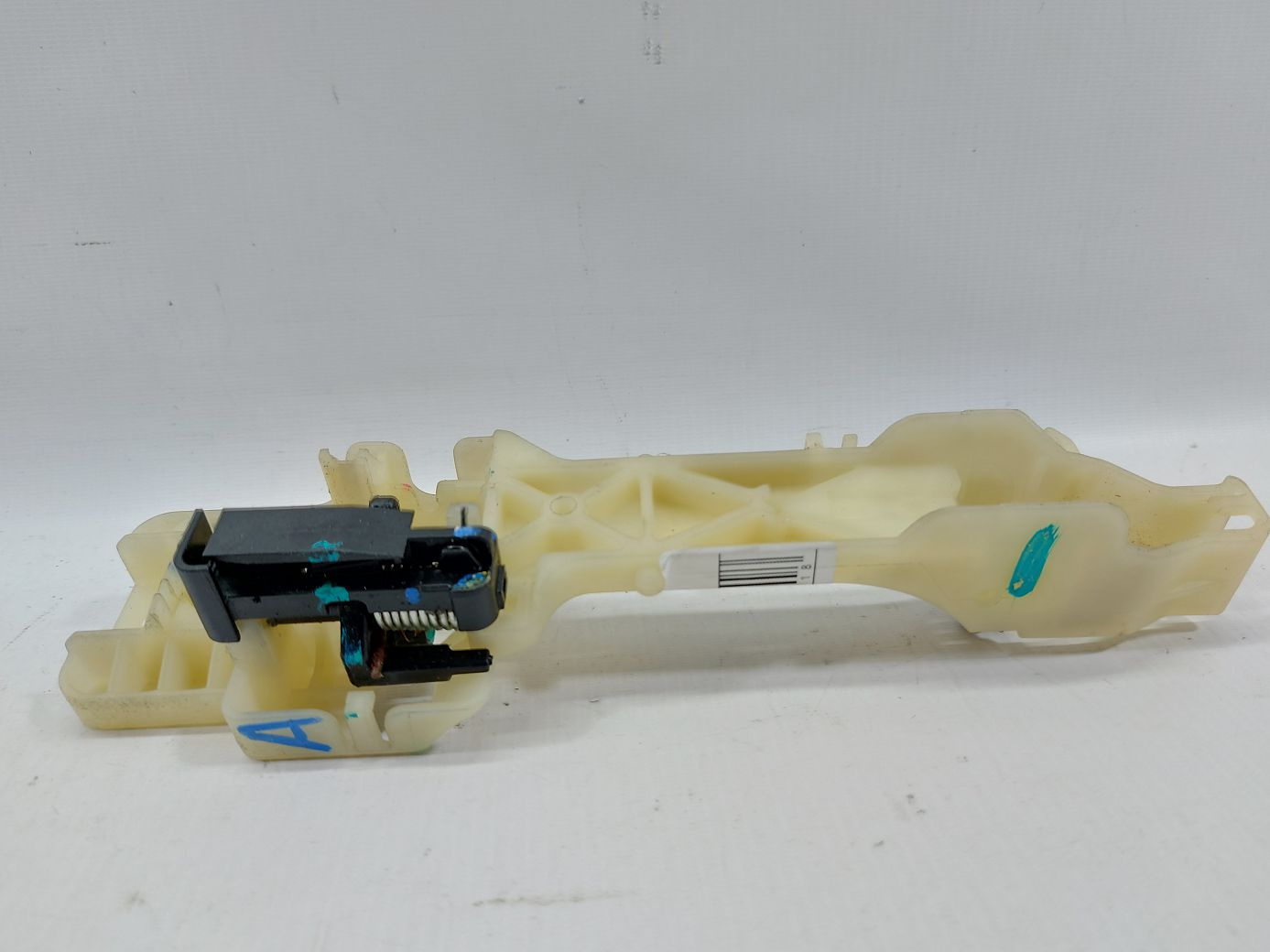 Sonata. Кронштейн ручки зовнішніх дверей передніх лівих Hyundai Sonata 2011-2014 826553S000 Hyundai Sonata Sonata. Кронштейн ручки зовнішніх дверей передніх лівих Hyundai Sonata 2011-2014 826553S000 Hyundai Sonata