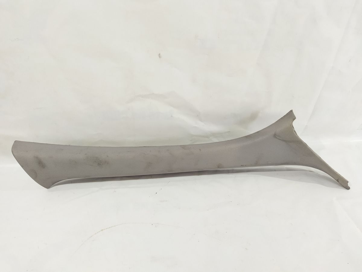 S60. Обшивка стойки передней правая Volvo S60 2011-2018 31354105 Volvo S60