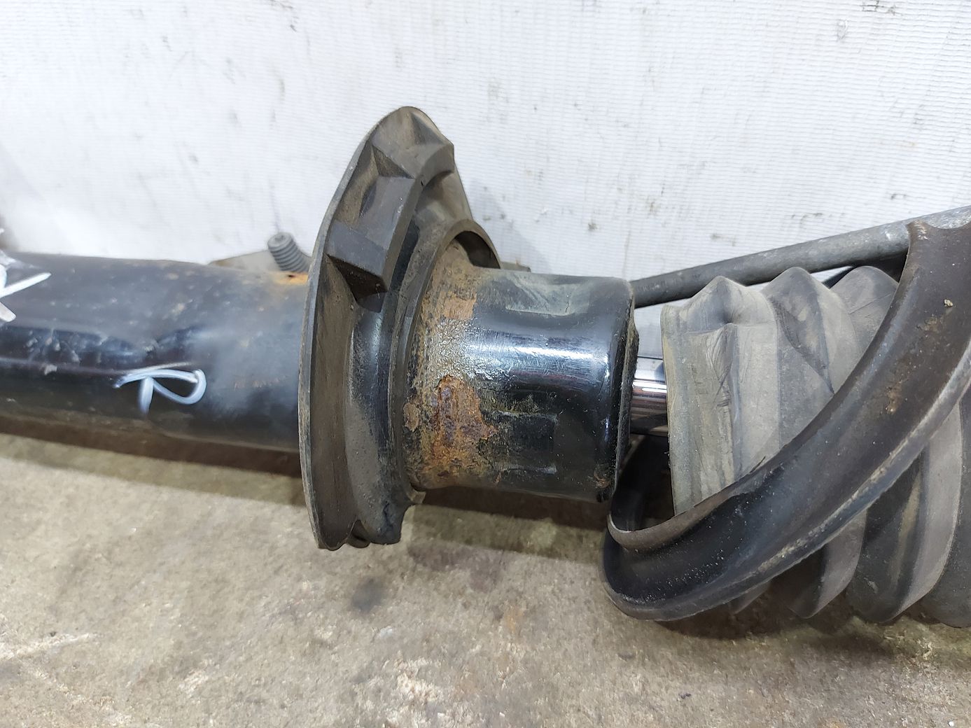 Cooper countryman Стойка амортизатора передняя правая Mini Cooper Countryman 2011-2016 31309813652 Mini Cooper Countryman 3