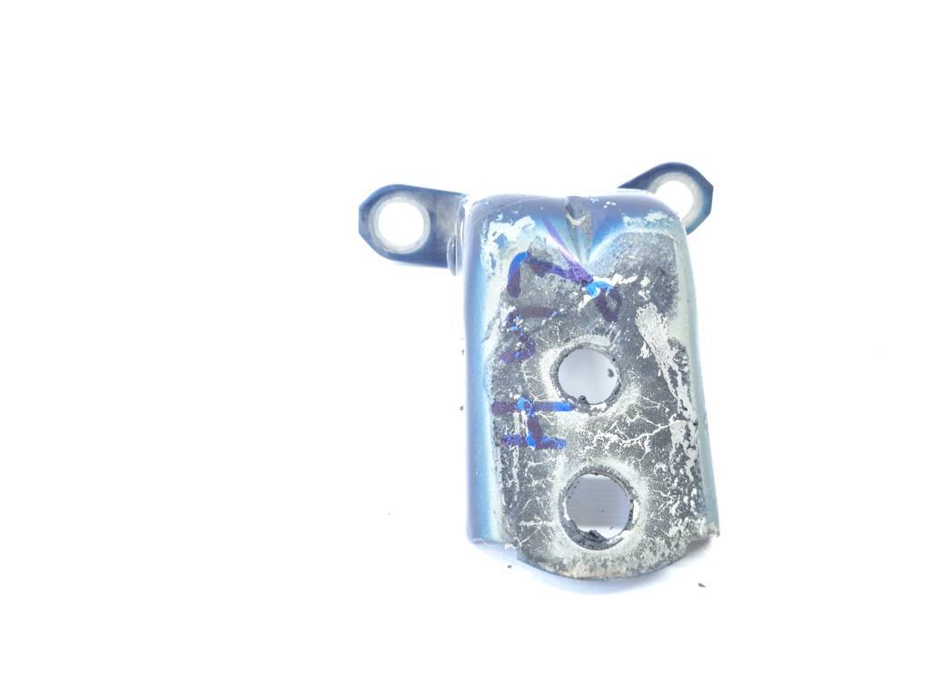 Sentra Петля двері задньої правої нижня Nissan Sentra 2013-2018 80400JN00A Nissan Sentra 14