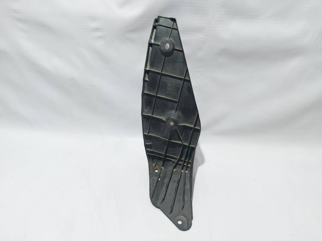 Prius c Підкрилок задній лівий Toyota Prius C 2012-2014 5259252320 Toyota Prius C 2