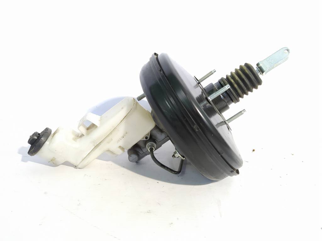 Головний гальмівний циліндр Toyota Camry `2015-2018 4461006761 Toyota Camry 7 Головний гальмівний циліндр Toyota Camry `2015-2018 4461006761 Toyota Camry 7