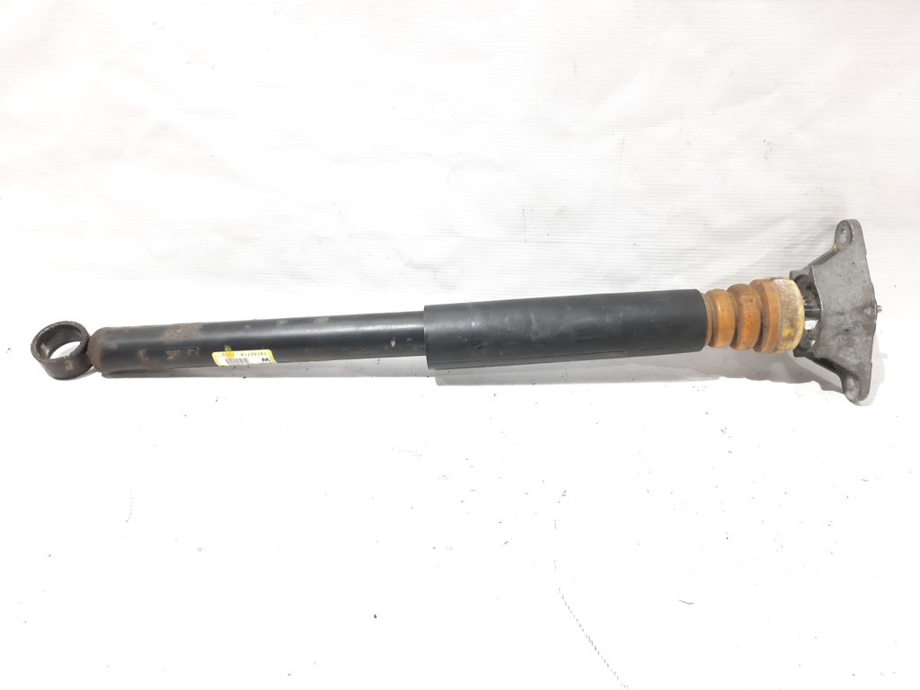 3 Амортизатор задній правий/лівий Mazda 3 2017-2018 BACS28700 Mazda 3 4 3 Амортизатор задній правий/лівий Mazda 3 2017-2018 BACS28700 Mazda 3 4