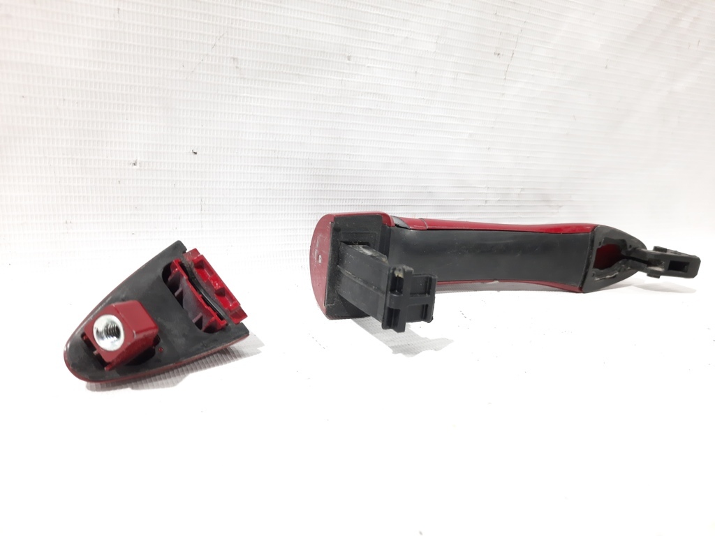 Forte Ручка зовнішні двері задньої лівої (червона) Kia Forte 2014-2016 82651A7010 Kia Forte 3