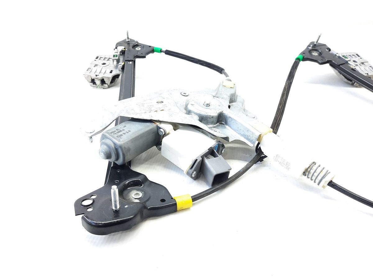 Mustang Стеклоподъёмник двери передней левой Ford Mustang 2010-2014 AR3Z6323209A Ford Mustang 3