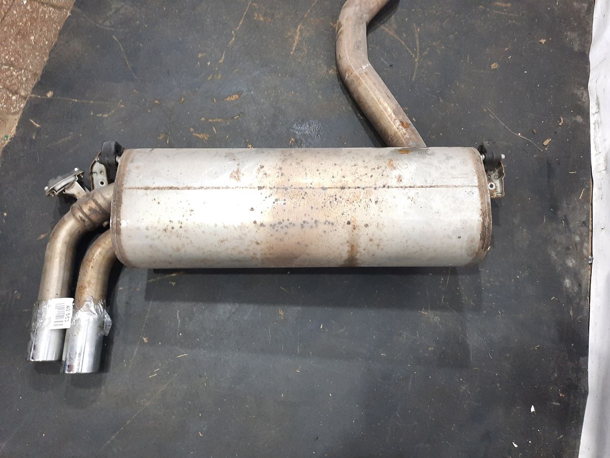 328i xdrive Вихлопна труба задня частина BMW 328i xDrive 2013-2016 18307627142 BMW 328i xDrive 6