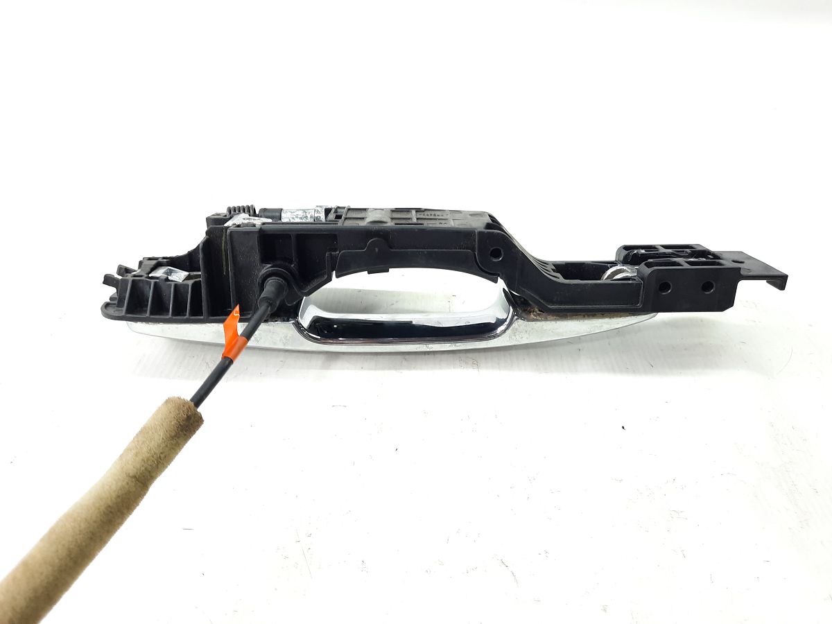 Sentra Ручка дверей передньої/задньої правої/лівої зовнішня (хром) Nissan Sentra 2013-2019 826409N00A Nissan Sentra 16