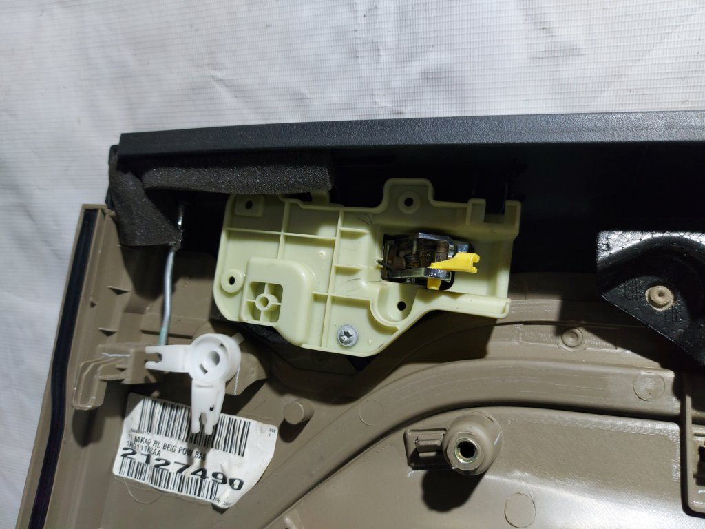 Compass Карта двери задней левой Jeep Compass 2009-2017 1JL911K2AB Jeep Compass 5