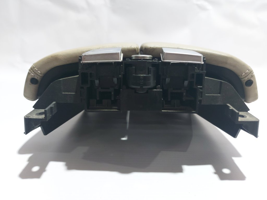 7 series Підлокітник передній BMW 7 2012 81814005 BMW 7 3