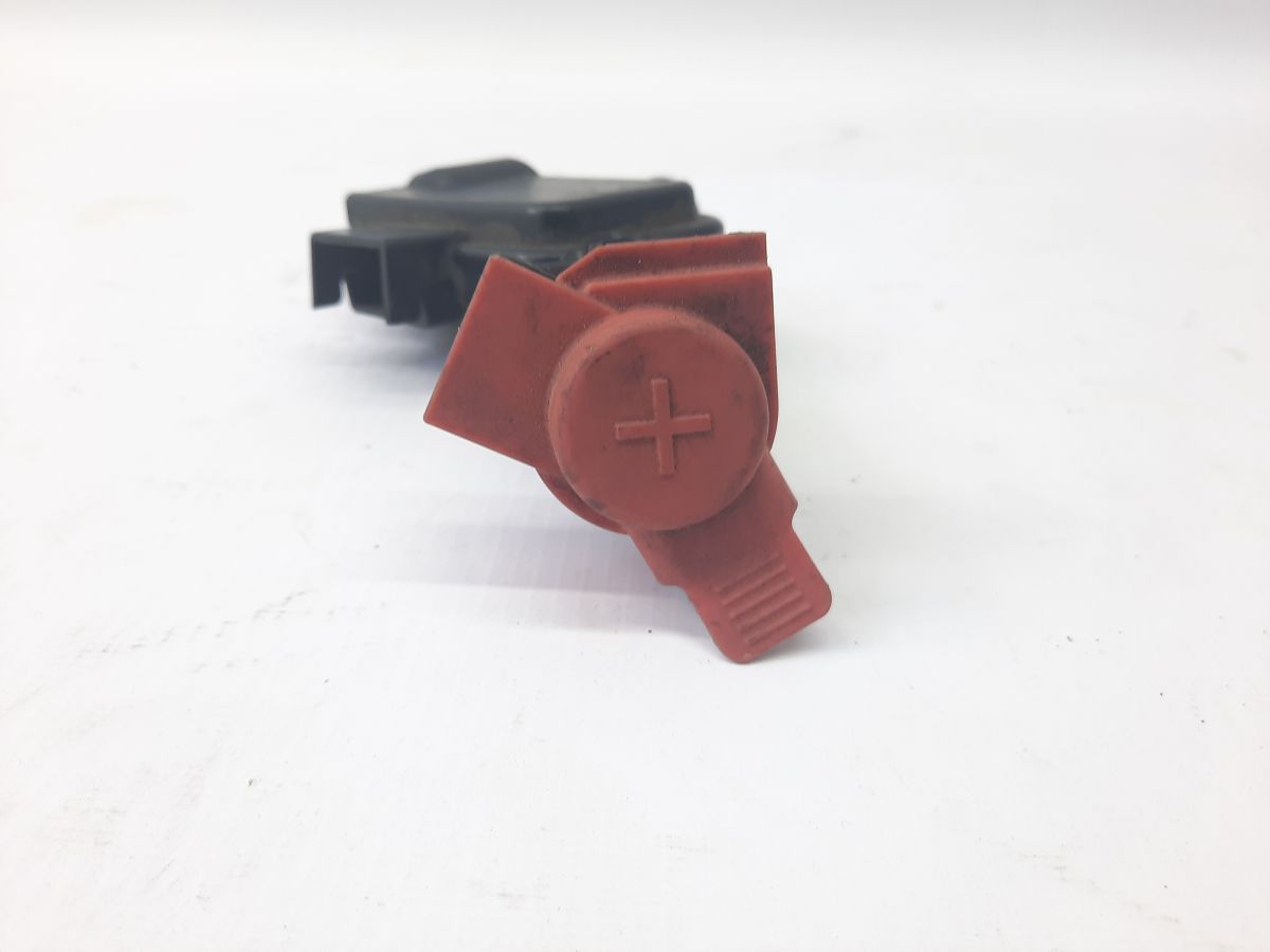 5 series. Клема АКБ плюсова BMW 5 series 2013 61149214243 BMW 5 series