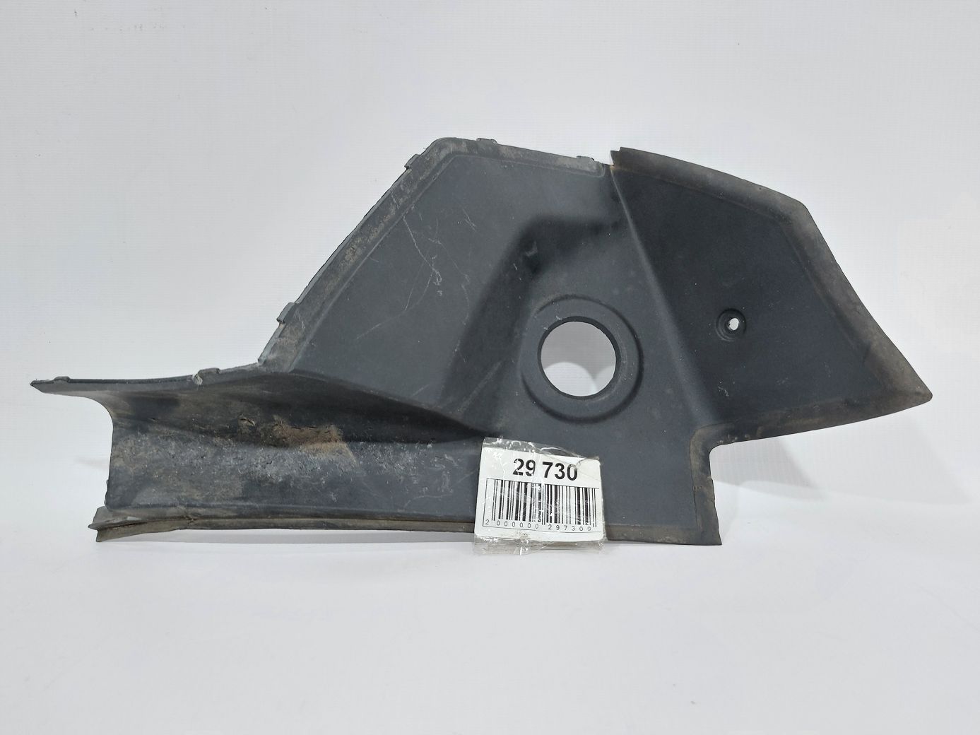 Volt. Накладка ліхтаря заднього ліва Chevrolet Volt 2011-2015 22745413 Chevrolet Volt