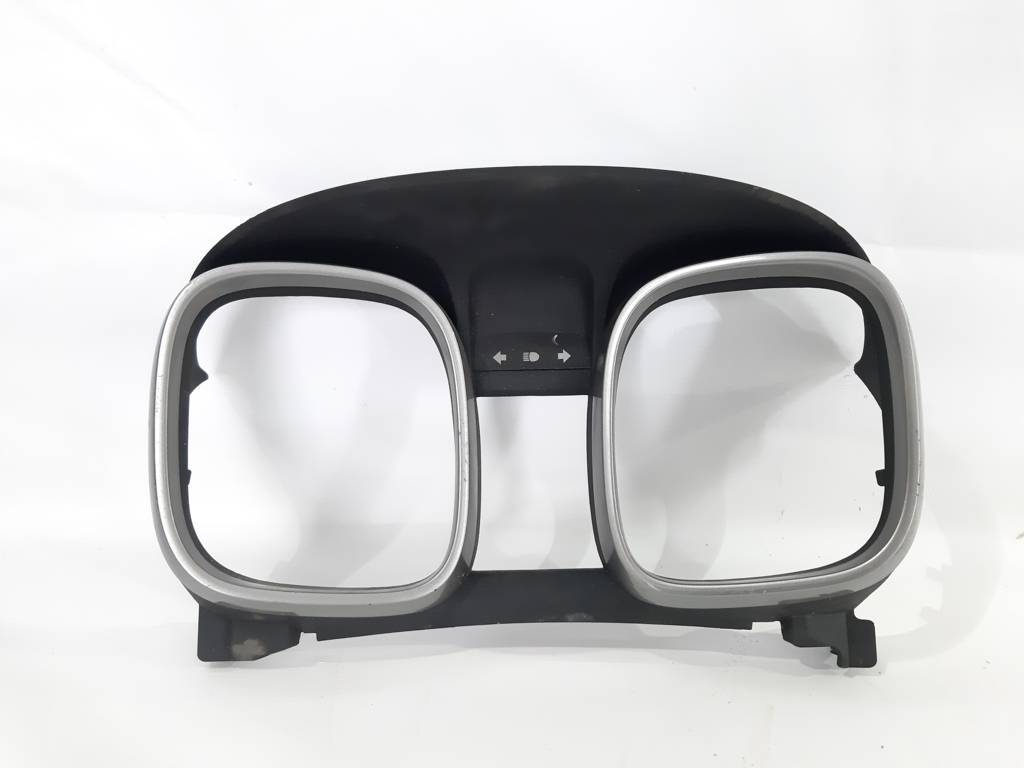 Malibu. Накладка панелі приладів Chevrolet Malibu 2013-2016 22832035 Chevrolet Malibu