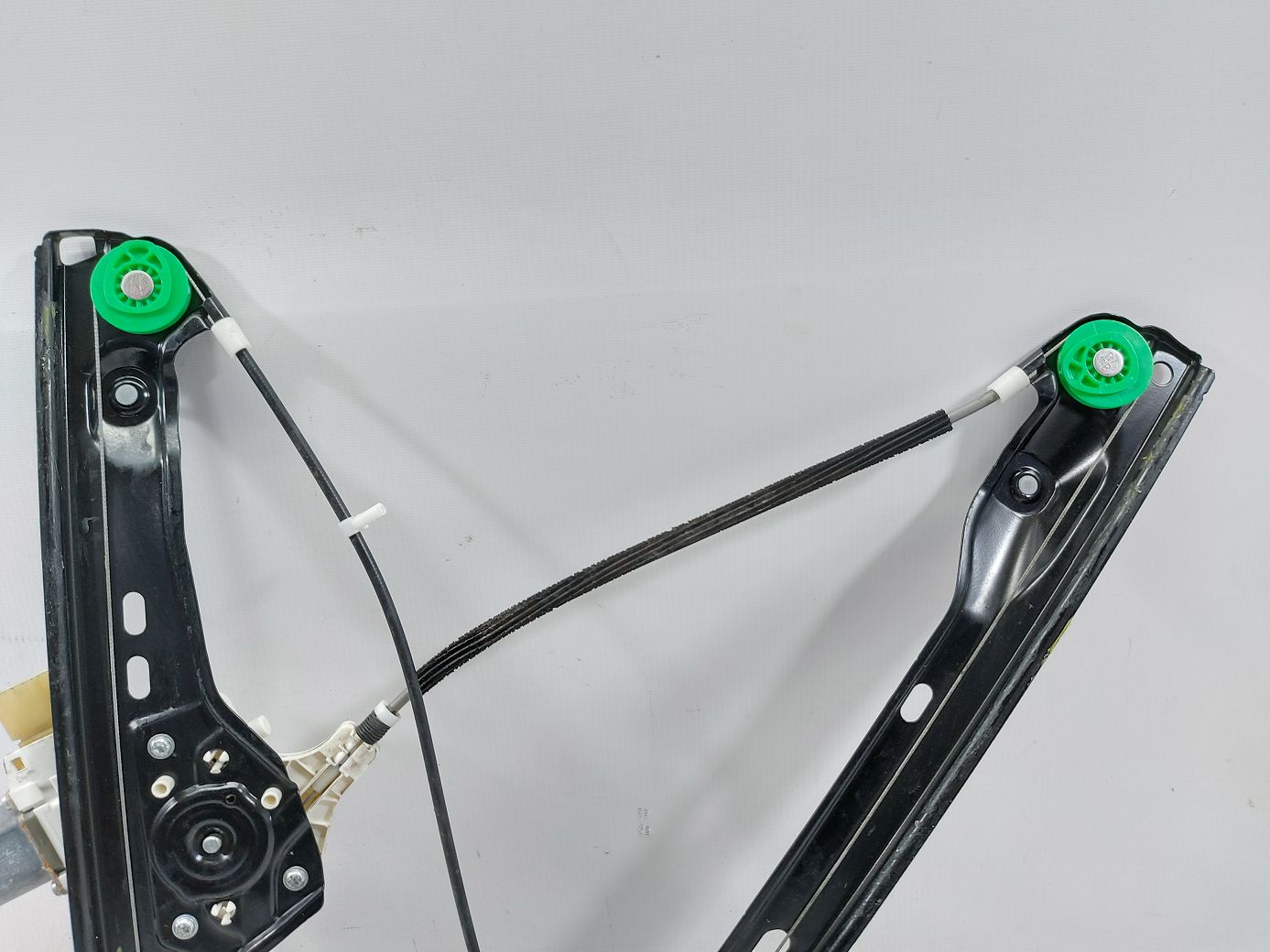 328i xdrive Склопідйомник дверей передньої лівої BMW 328i xDrive 2007-2012 51337140587 BMW 328i xDrive 3