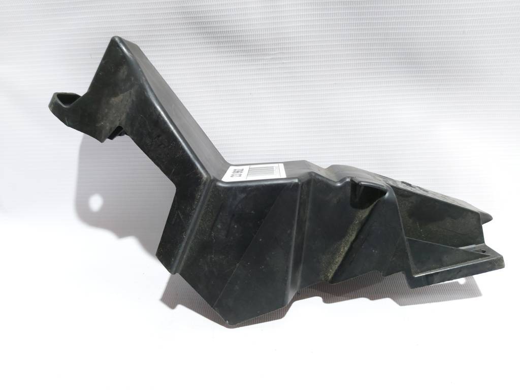3 Накладка для отдыха ноги Mazda 3 2014-2015 BJS741631 Mazda 3 14