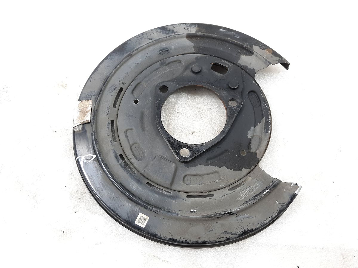 Ats. Пыльник тормозного диска заднего правого Cadillac ATS 2013-2016 23316747 Cadillac ATS